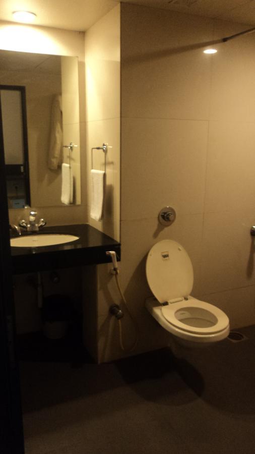 Royal Hills Hotel Bapane Екстериор снимка